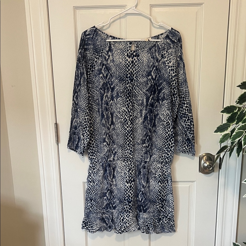 Soft Joie Blue and White Patterned Top
